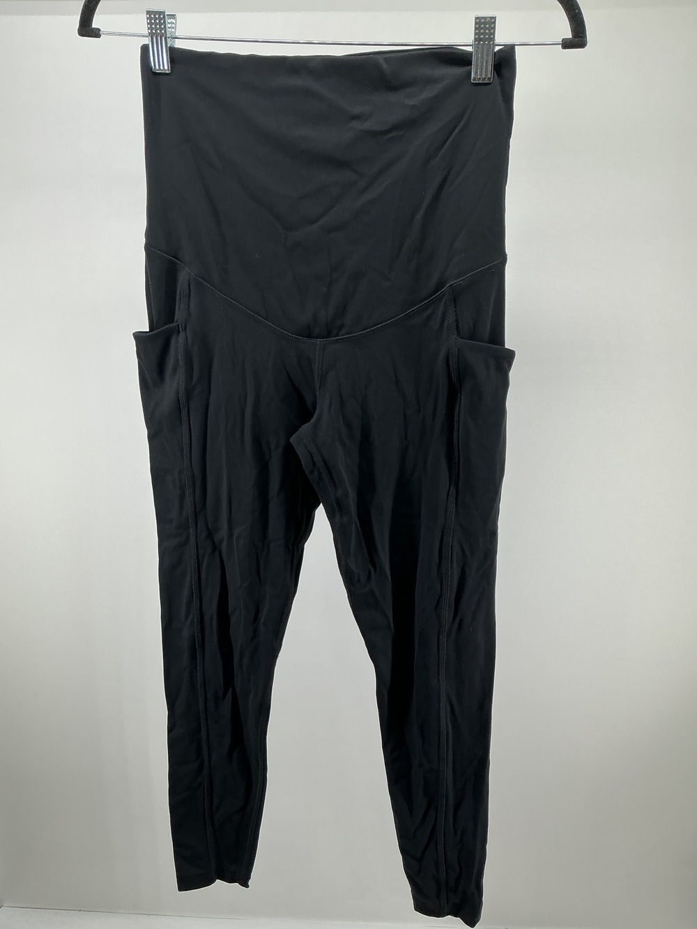 Ultra-Form Maternity Pocket Leggings - 25" (NEW FIT)